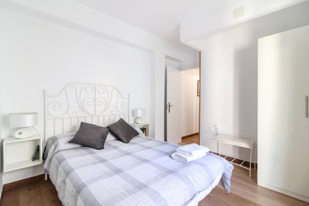 Lovely Apartment In The Centre Wifi Granada Exterior photo