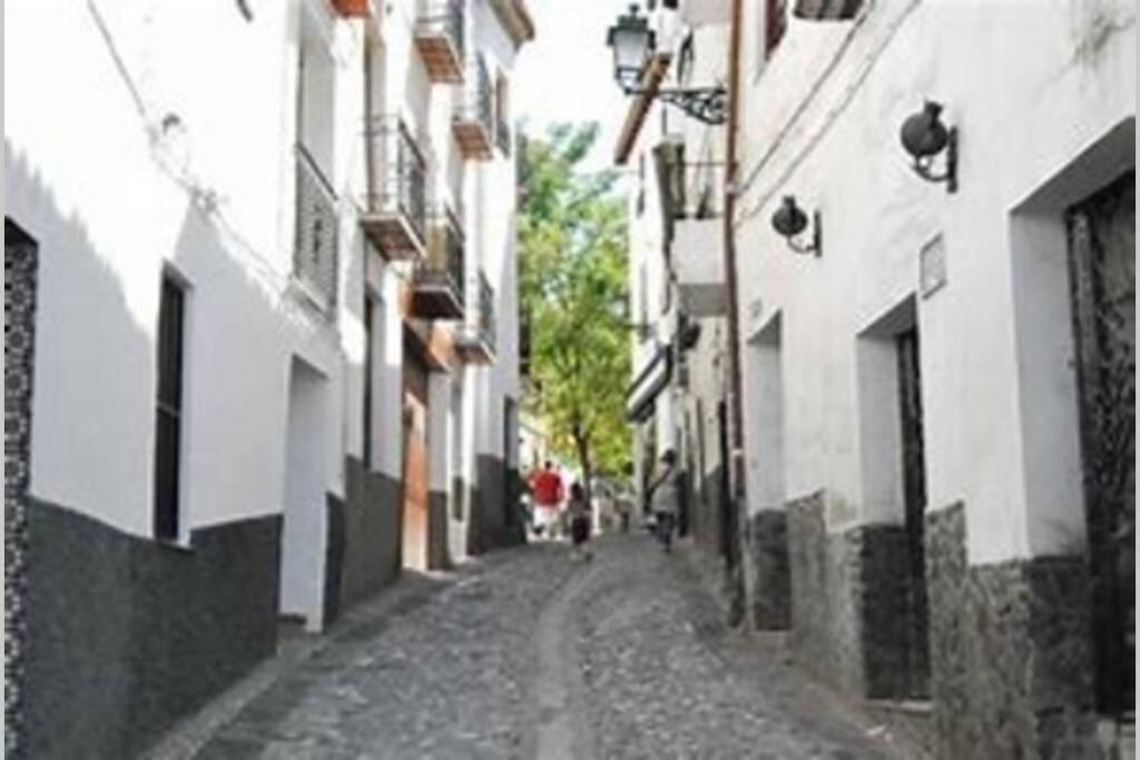 Lovely Apartment In The Centre Wifi Granada Exterior photo